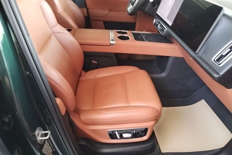 Used Li Auto L8 2023 Pro Model Right Front Seat