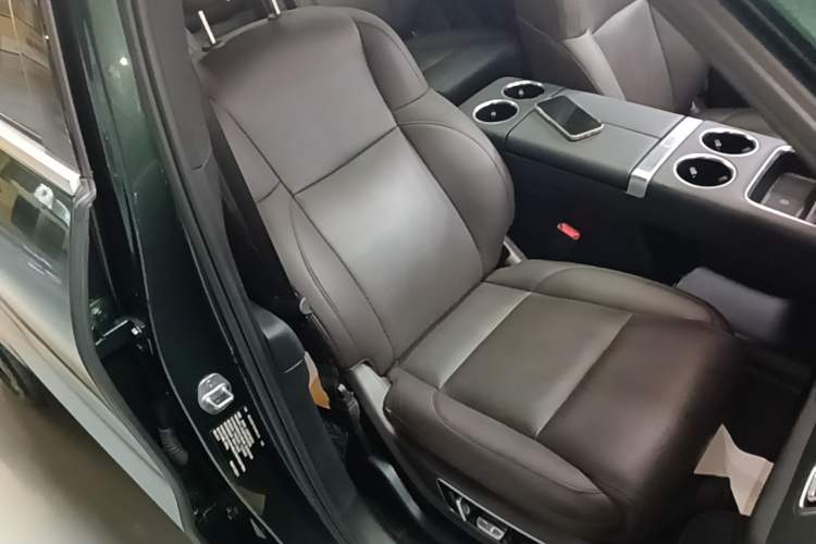 Used Li Auto L8 2023 Pro Model Right Front Seat
