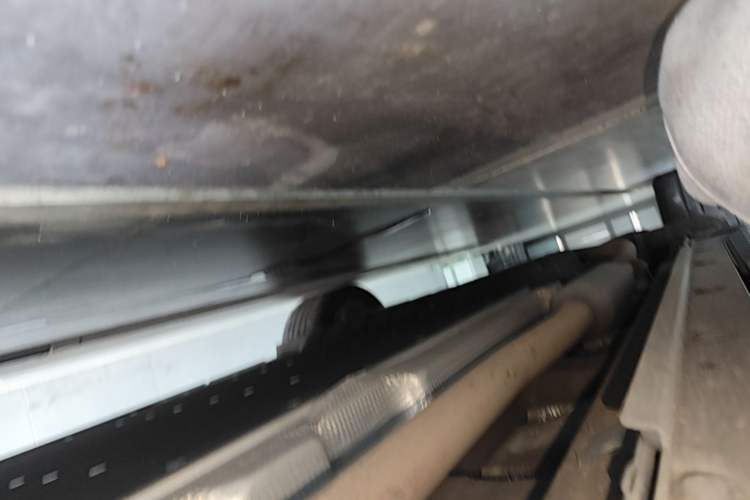 Used Li Auto L8 2023 Max model Right Side Sill