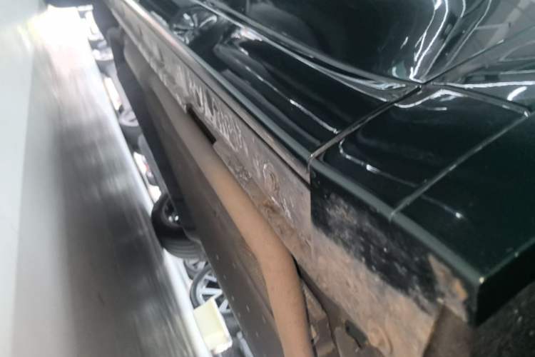 Used Li Auto L8 2023 Pro Model Right Side Sill