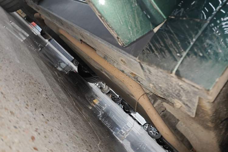 Used Li Auto L8 2023 Pro Model Right Side Sill