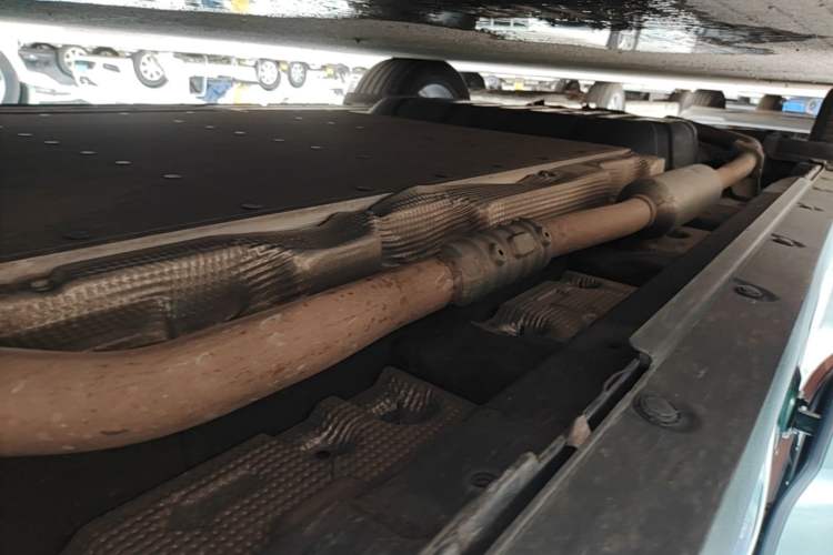 Used Li Auto L8 2023 Pro Model Right Side Sill