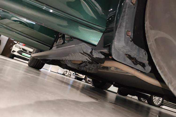 Used Li Auto L8 2023 Pro Model Right Side Sill