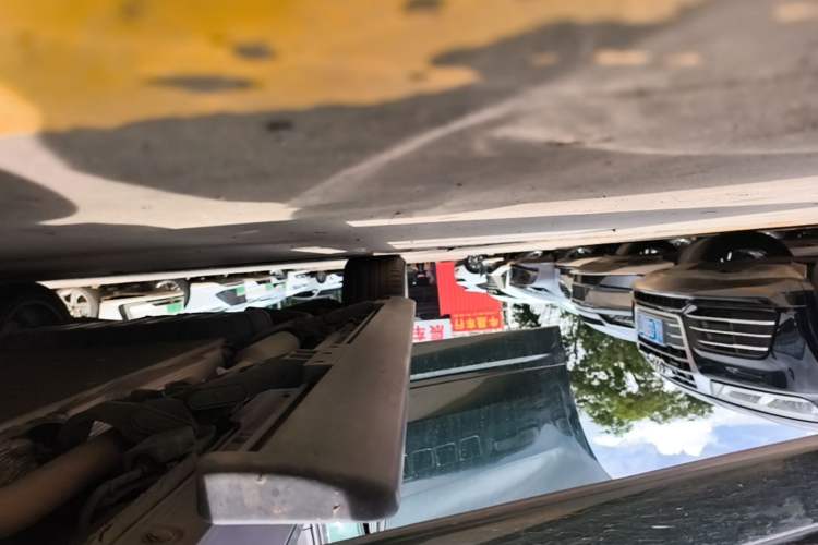 Used Li Auto L8 2023 Max model Right Side Sill
