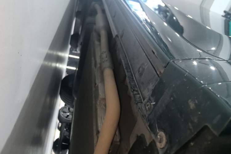 Used Li Auto L8 2023 Pro Model Right Side Sill