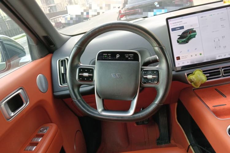 Used Li Auto L8 2023 Pro Model Steering Wheel