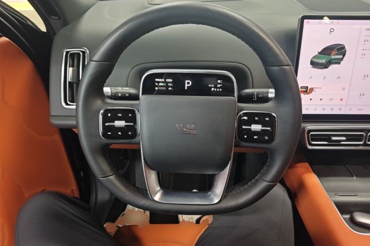 Used Li Auto L8 2023 Pro Model Steering Wheel