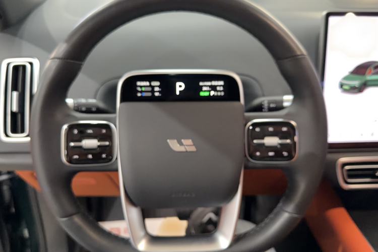 Used Li Auto L8 2023 Pro Model Steering Wheel