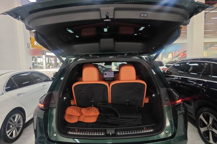 Used Li Auto L8 2023 Pro Model Trunk