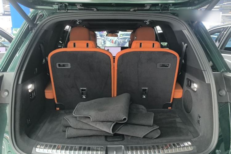Used Li Auto L8 2023 Pro Model Trunk