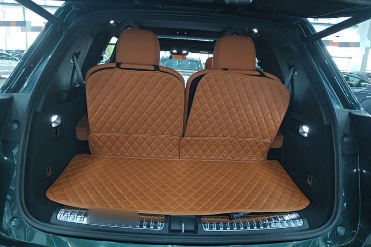 Used Li Auto L8 2023 Pro Model Trunk