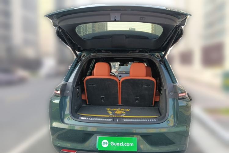Used Li Auto L8 2023 Pro Model Trunk