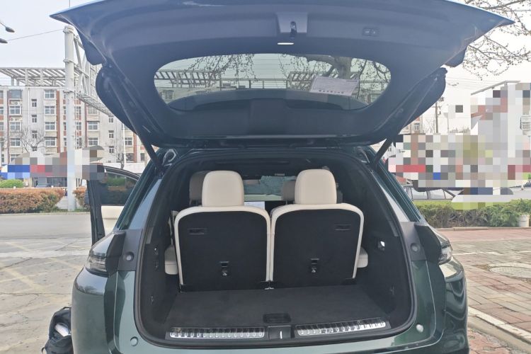 Used Li Auto L8 2023 Pro Model Trunk