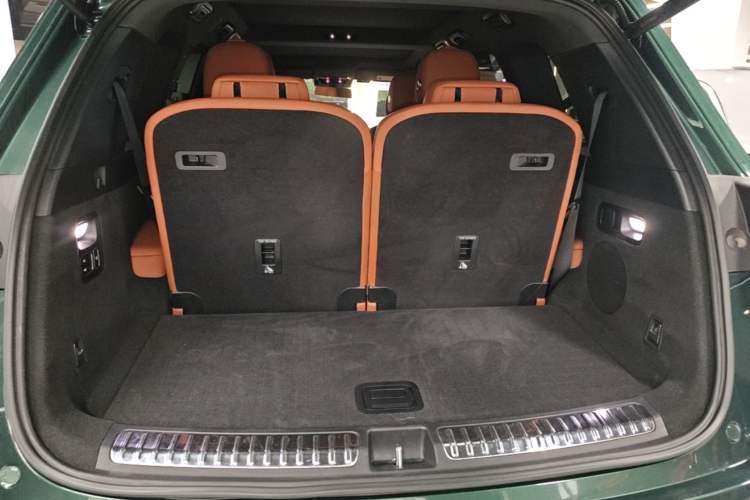 Used Li Auto L8 2023 Pro Model Trunk