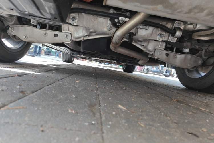 Used Li Auto L8 2023 Pro Model Chassis Rear