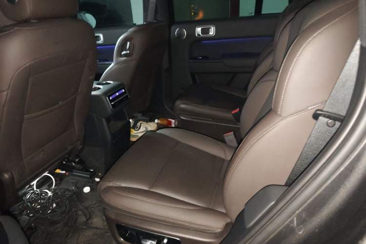 Used Li Auto L8 2023 Pro Model Left Rear Seat
