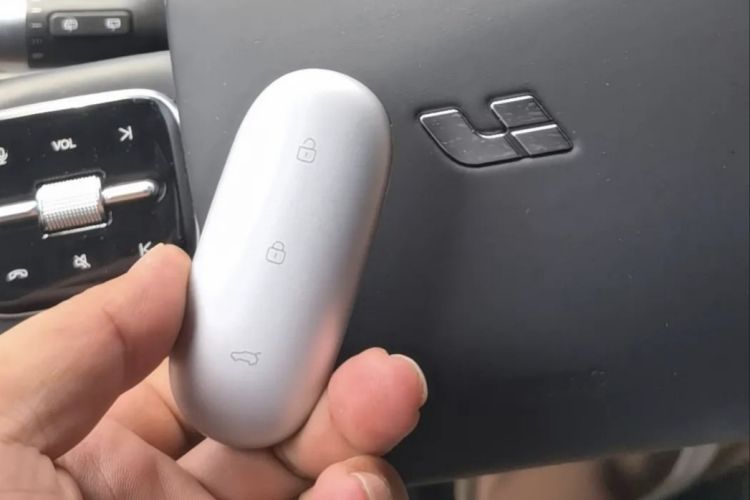 Used Li Auto L8 2023 Pro Model Vehicle Key