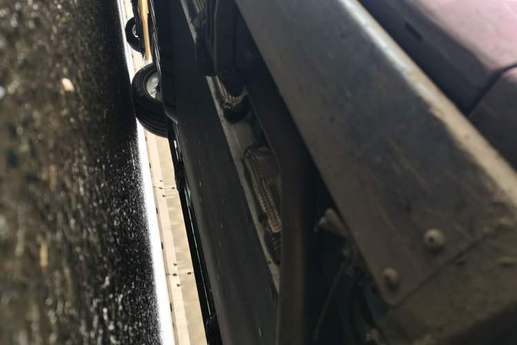 Used Li Auto L8 2023 Pro Model Chassis Front Right