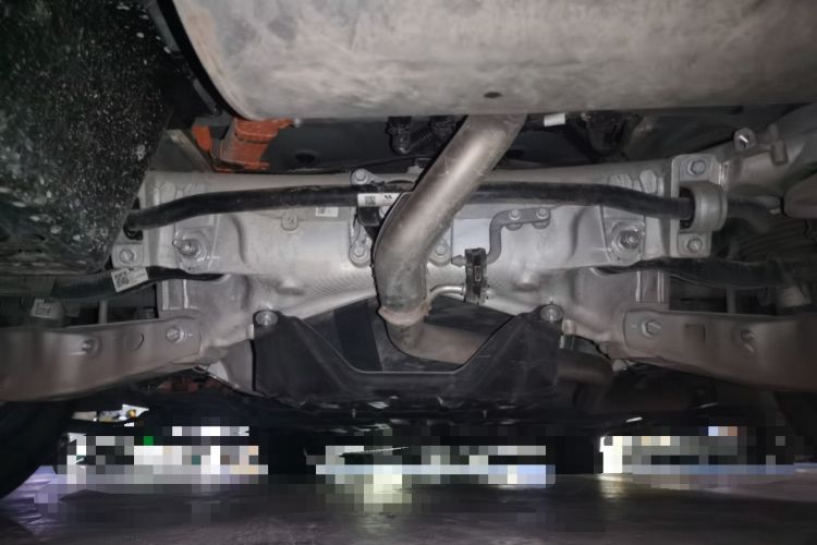 Used Li Auto L8 2023 Pro Model Chassis Rear