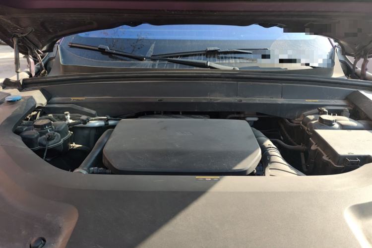Used Li Auto L8 2023 Max model Engine Bay