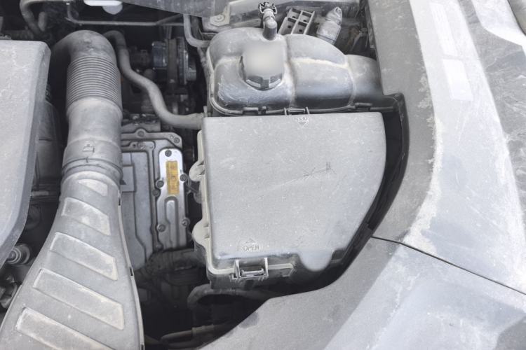 Used Li Auto L8 2023 Max model Engine Bay Left