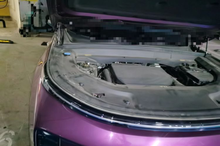 Used Li Auto L8 2023 Pro Model Engine Bay Right