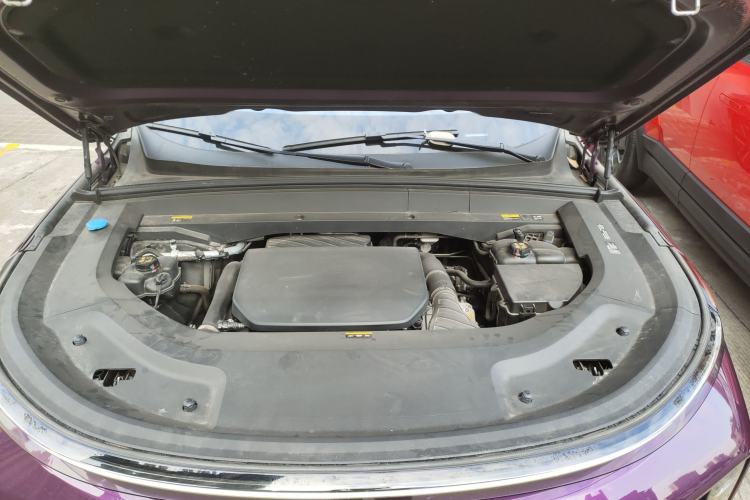 Used Li Auto L8 2023 Max model Engine Bay