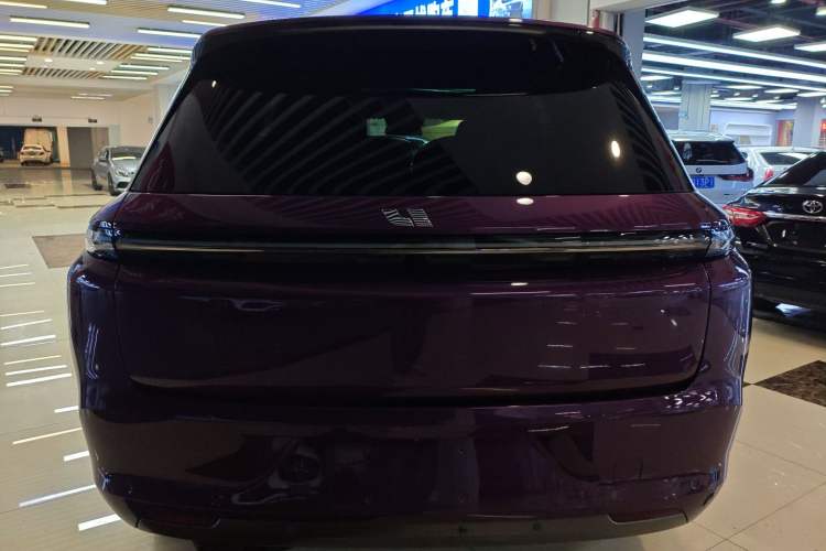 Used Li Auto L8 2023 Air model Exterior 2