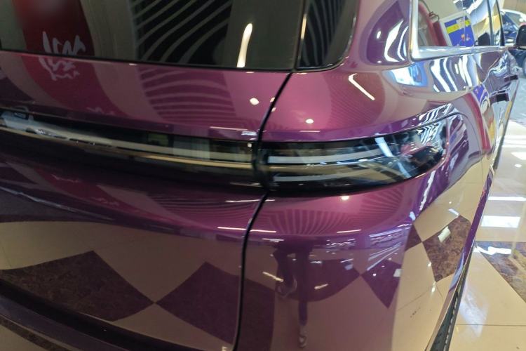 Used Li Auto L8 2023 Air model Exterior 4