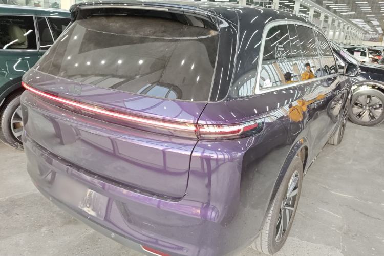 Used Li Auto L8 2023 Pro Model Exterior 5