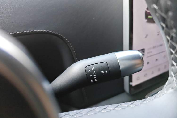 Used Li Auto L8 2023 Pro Model Gear Lever