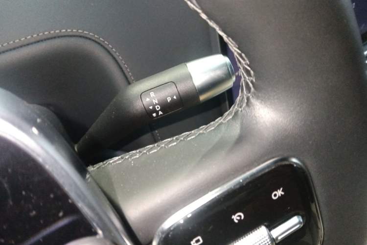 Used Li Auto L8 2023 Max model Gear Lever