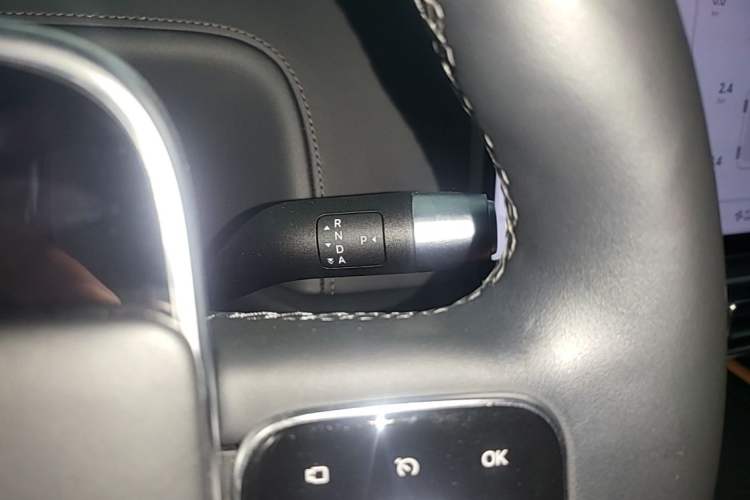 Used Li Auto L8 2023 Pro Model Gear Lever