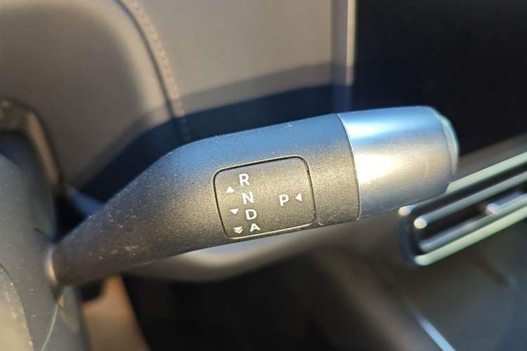 Used Li Auto L8 2023 Air model Gear Lever