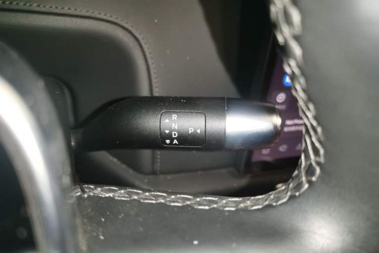 Used Li Auto L8 2023 Pro Model Gear Lever