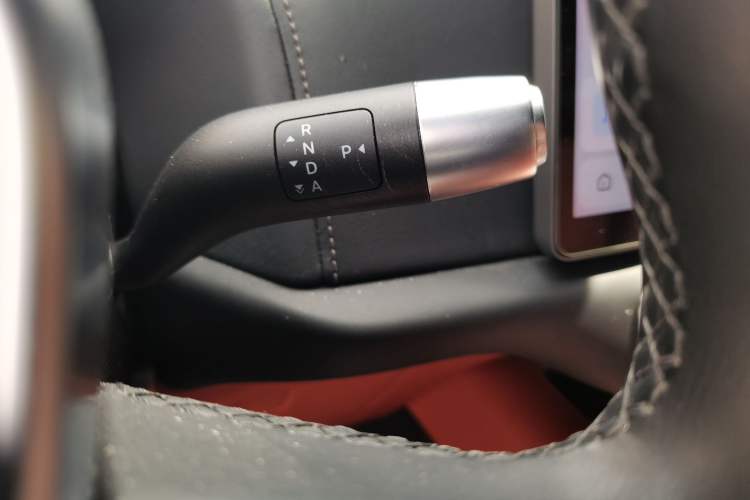 Used Li Auto L8 2023 Pro Model Gear Lever