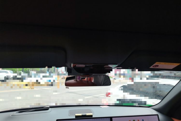 Used Li Auto L8 2023 Pro Model Headliner