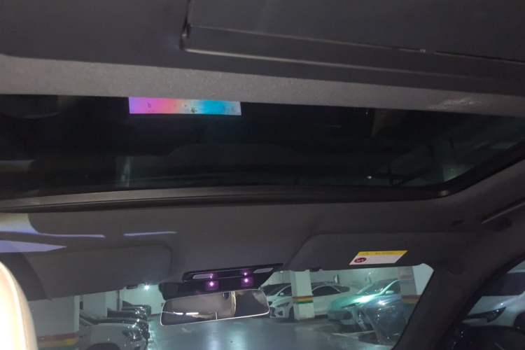 Used Li Auto L8 2023 Max model Headliner