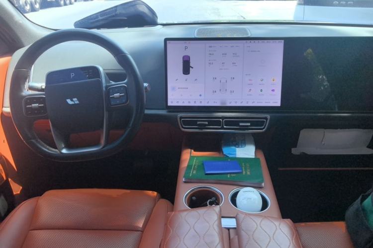 Used Li Auto L8 2023 Max model Interior 2