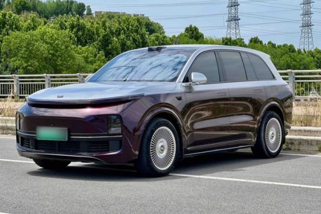 Used Li Auto L8 2023 Max model