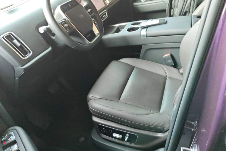 Used Li Auto L8 2023 Pro Model Left Front Seat