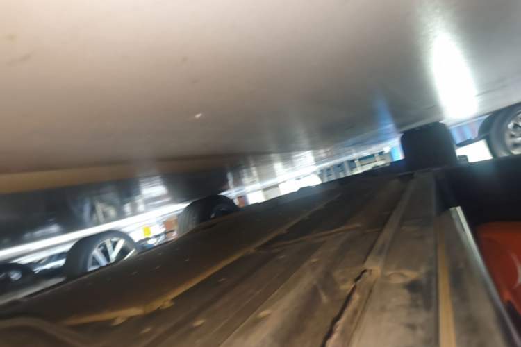 Used Li Auto L8 2023 Pro Model Left Side Sill
