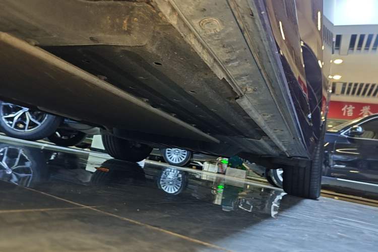 Used Li Auto L8 2023 Air model Left Side Sill