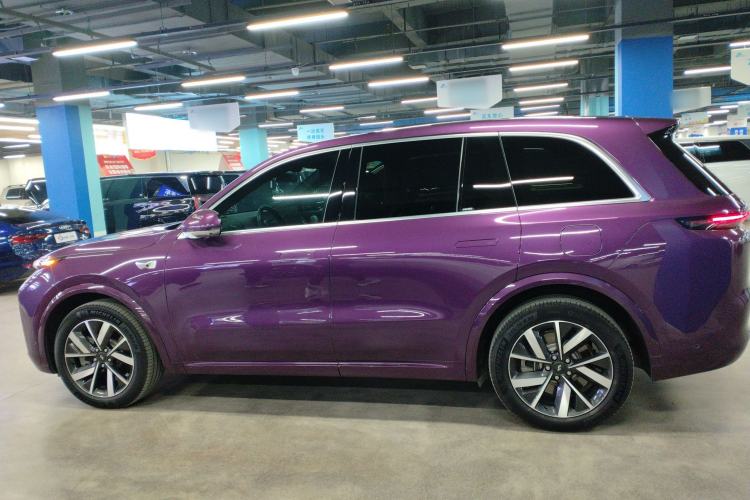 Used Li Auto L8 2023 Air model Left Side