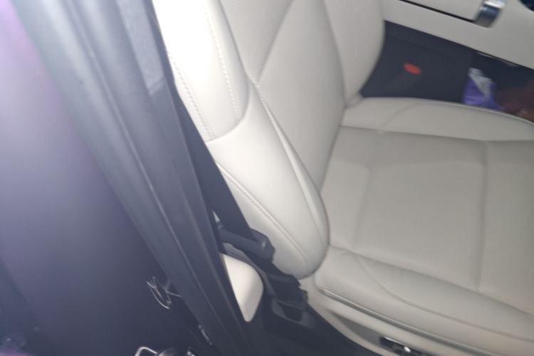 Used Li Auto L8 2023 Pro Model Right Front Seat