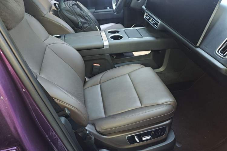 Used Li Auto L8 2023 Air model Right Front Seat