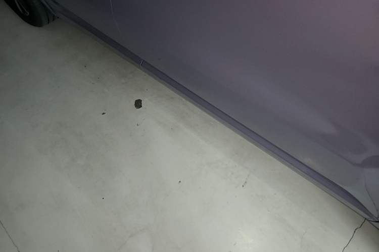 Used Li Auto L8 2023 Pro Model Right Side Sill