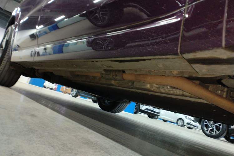 Used Li Auto L8 2023 Air model Right Side Sill