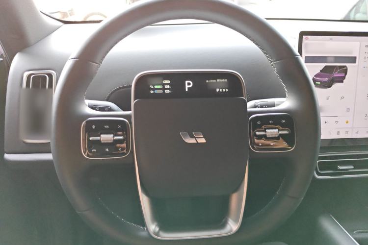 Used Li Auto L8 2023 Pro Model Steering Wheel