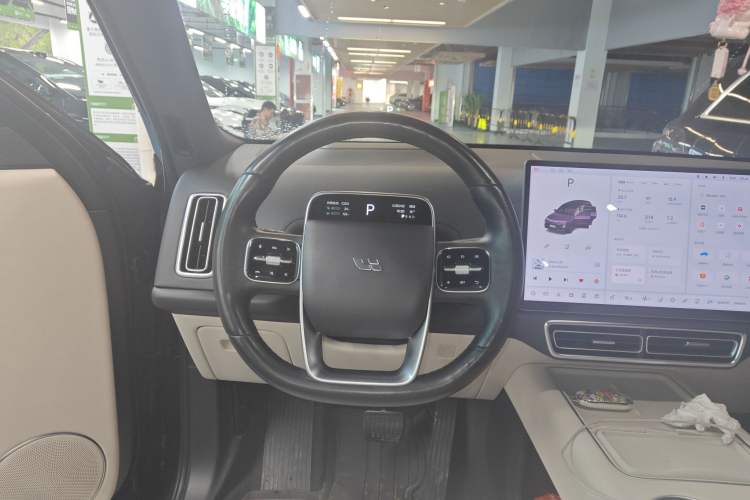 Used Li Auto L8 2023 Pro Model Steering Wheel